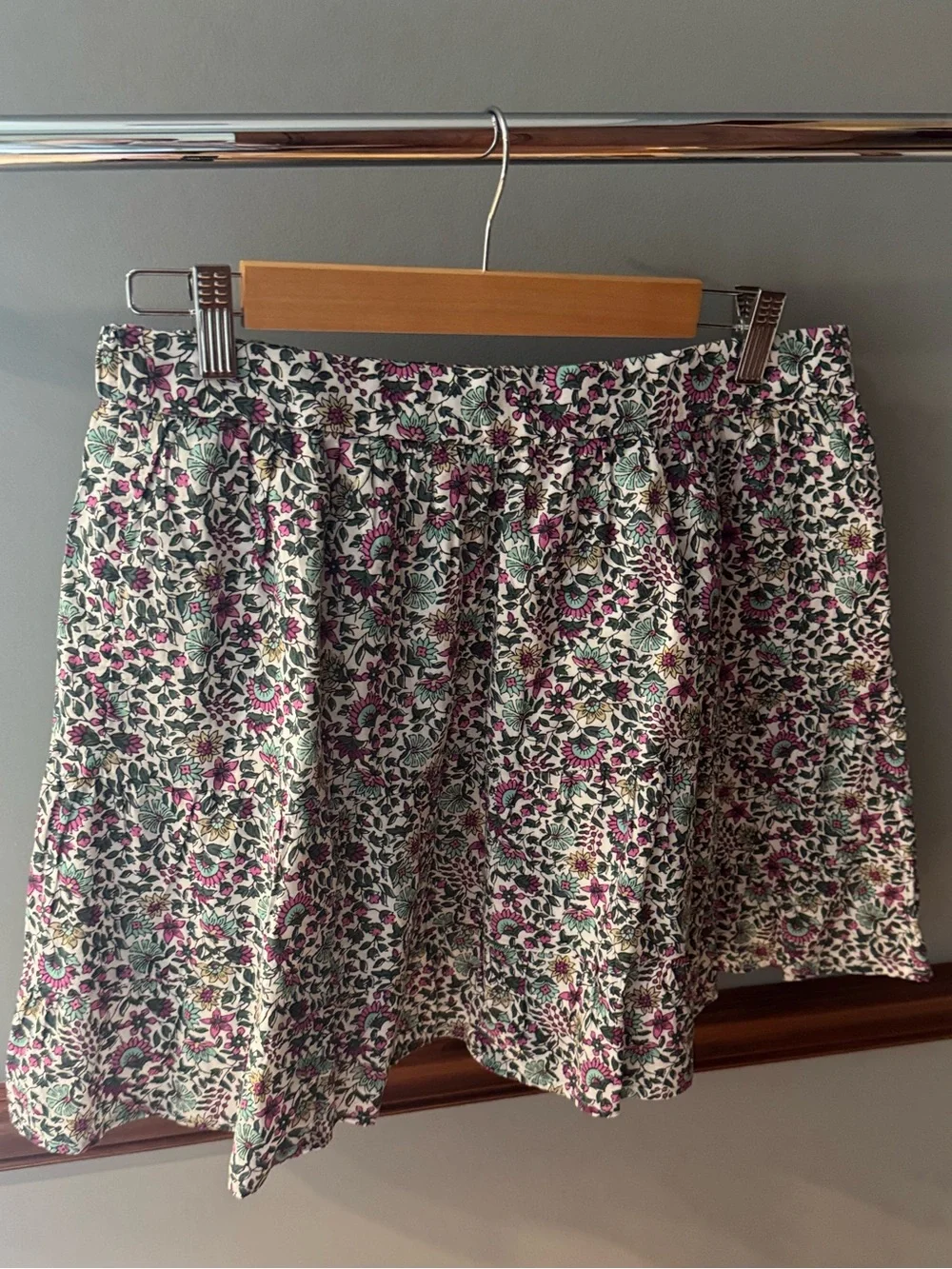 Jcrew NWT   Floral A-Line Mini Skirt in Purple and Green